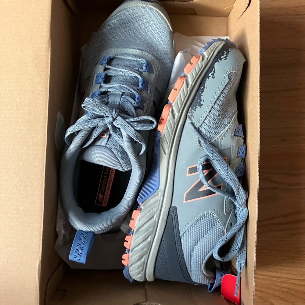 New Balance sneakers. 6.5 wide